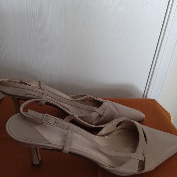 Talbots high heeled sligbacks. Made in Italy - Picture 3 of 6